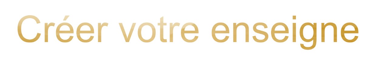 Enseigne de maison / professionnelles "Créer votre enseigne" - en Laiton_miroir_2mm - taille 49.06x5 mm - Valorisez votre façade avec une enseigne de maison ou de cabinet conçue dans mon atelier lillois. Que vous choisissiez l'inox 316L pour sa résistance marine, l'aluminium thermolaqué aux teintes RAL précises ou le laiton poli à la main, chaque pièce bénéficie d'une découpe laser au dixième de millimètre . De la plaque d'habitation élégante à la signalétique professionnelle pour gîtes et bureaux, je privilégie des matériaux durables et une lisibilité immédiate . Profitez d'une fabrication française artisanale , livrée avec des solutions de fixation invisibles ou sur entretoises pour un relief impeccable et une pose simplifiée sur tous vos supports. L'enseigne maison personnalisée : l'art du métal bien coupé L'inox 316L et l'aluminium thermolaqué garantissent une résistance totale à la corrosion marine et aux UV . La découpe laser de précision permet une personnalisation sur mesure des typographies et des formats RAL, assurant une durabilité face aux intempéries. Choisir le bon métal est la base d'une signalétique qui ne bouge pas. Vous voyez, la durabilité commence par le grade de l'acier . Résistance des métaux et choix du grade d'inox L'inox 304L convient parfaitement aux terres ou en intérieur. Pour le bord de mer, je recommande l'inox 316L . Sa teneur en molybdène stoppe net la corrosion par piqûres. C'est le choix technique pour les milieux salins agressifs. L'aluminium thermolaqué offre une longévité exceptionnelle sans entretien lourd . Le laiton, lui, traverse les années avec noblesse. Il développe une patine naturelle qui lui donne un cachet classique inimitable. C'est une matière vivante et solide. Voici les options que nous travaillons à l'atelier : Inox 316L (milieu salin) Inox 304L (standard) Aluminium (légèreté) Laiton (esthétique classique) Personnalisation graphique et découpe laser à Lille Le choix des polices de caractères est vaste pour votre projet. Les dimensions doivent assurer une lisibilité parfaite depuis la rue. C'est une question de confort visuel et de sécurité. La découpe laser assure une précision millimétrée sur chaque lettre. Les bords sont nets et sans aucune bavure sur le métal. Le résultat est propre, net et vraiment professionnel . Chaque pièce reçoit des finitions manuelles soignées dans notre atelier lillois. Découvrez nos Enseignes Professionnelles sur Mesure | Fabrication Française pour un rendu haut de gamme. Nous appliquons des peintures RAL par thermolaquage de haute qualité. Cette protection résiste efficacement aux rayons UV. Vos couleurs restent vives malgré les années d'exposition. 3 types de profils qui utilisent nos plaques sur mesure Mais au-delà de la technique, qui choisit réellement ces supports durables pour sa façade ? Valoriser l'entrée de sa résidence principale Une plaque en métal souligne l'architecture de votre façade avec élégance. Ce petit détail change tout pour l'esthétique globale de votre entrée . C'est un choix durable et très résistant. Suggérer l'ajout d'une date de construction apporte du cachet. Cela renforce le caractère historique ou familial de la demeure de façon immédiate. Vous pouvez aussi proposer l'ajout de motifs graphiques simples pour un rendu unique. Pensez à configurer votre plaque maison - Plaques-Enseignes pour un résultat qui vous ressemble vraiment . Signalétique pour gîtes et chambres d'hôtes Les voyageurs doivent pouvoir repérer l'entrée de votre hébergement très facilement dès leur arrivée. Une signalétique claire évite les erreurs d'adresse stressantes après un long trajet. C'est le premier point de contact avec vos hôtes. La visibilité passe souvent par la complémentarité avec les Plaques numéro de maison personnalisées, Numéros de rue ... . Un ensemble cohérent aide grandement à l'orientation des clients . L'aspect professionnel rassure immédiatement le client. C'est un véritable gage de qualité pour votre hébergement . Plaques professionnelles pour cabinets et bureaux L'usage du métal est idéal pour soigner votre image de marque . L'inox ou le laiton inspirent une confiance naturelle et un sérieux indispensable aux visiteurs de votre cabinet. L'intégration des logos par découpe laser traversante offre une finition haut de gamme . Cette technique permet un jeu de relief élégant et moderne sur votre support en métal. Pour réussir votre projet "Créer votre enseigne", voici les éléments à privilégier : Logos vectorisés pour une précision maximale. Typographies sobres garantissant une lecture immédiate . Formats réglementaires habituels comme le 30x20 cm. Comment fixer votre enseigne de maison sans erreur ? Une fois votre plaque reçue, reste l'étape cruciale de la pose pour garantir sa tenue . Caractéristiques techniques et matériaux disponibles Nos épaisseurs standards varient de 2 mm à 5 mm pour assurer une rigidité parfaite. Choisissez un thermolaquage selon les codes RAL pour accorder votre signalétique à vos menuiseries. C'est le secret d'une intégration réussie . Matériau Épaisseur Fixation conseillée Résistance UV Inox 304L/316L 1 à 15 mm Vis ou tiges filetées Excellente Aluminium 5754 1 à 12 mm Adhésif ou vis Haute (si laqué) Laiton miroir 2 mm Double-face ou vis Patine naturelle Acier effet rouille 1 à 20 mm Vis ou entretoises Stable Pour un rendu esthétique, privilégiez les fixations invisibles comme les entretoises à coller . Elles masquent les points d'ancrage. Découvrez nos Plaques de porte personnalisées, Inox, laiton, aluminium pour vos projets. Techniques de pose et conformité réglementaire Sur un crépi ou de la pierre, utilisez impérativement des entretoises d'espacement. Ce système crée un décalage de 15 à 30 mm. Le relief ainsi obtenu projette une ombre élégante sur votre façade . Pour le bois ou le métal lisse, l'adhésif haute performance 3M™ suffit amplement. Cette solution évite de percer vos supports fragiles . La pose reste propre, rapide et durable dans le temps. Côté loi, restez vigilant sur un point. Le nom de votre maison est purement décoratif. Il ne remplace jamais le numéro officiel pour les secours . Enfin, entretenez votre plaque avec un simple chiffon doux. Bannissez les produits abrasifs. Un nettoyage régulier préserve l'éclat .